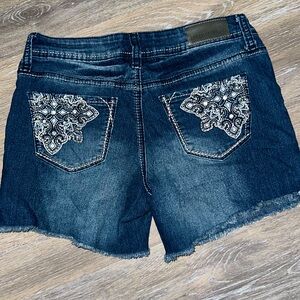 Hydraulic Bailey Low Rise Denim Shorts Size 5/6 Great Shape!!